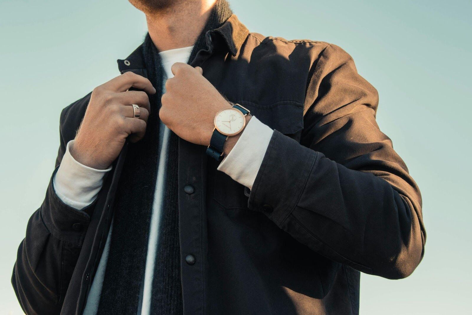 How to Elevate Your Wardrobe with Tailored Clothing: Tips for Style, Fit, and Sustainability